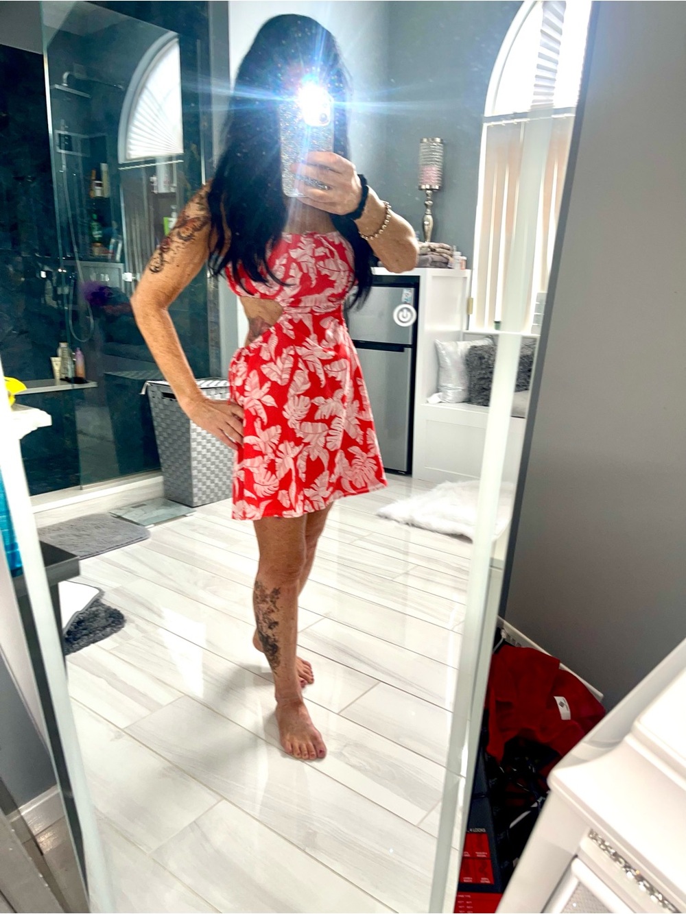 Red Tropical Leaf Cutout Dress - Picture 3 of 3